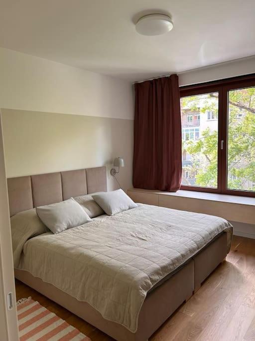 Apartment Zwirn, Free Parking, 24/7 Access Bratislava Dış mekan fotoğraf