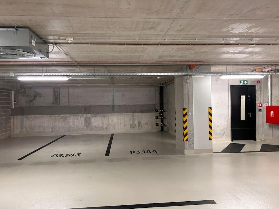 Apartment Zwirn, Free Parking, 24/7 Access Bratislava Dış mekan fotoğraf