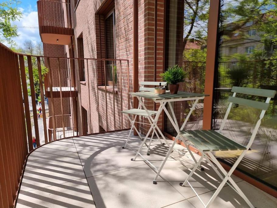 Apartment Zwirn, Free Parking, 24/7 Access Bratislava Dış mekan fotoğraf